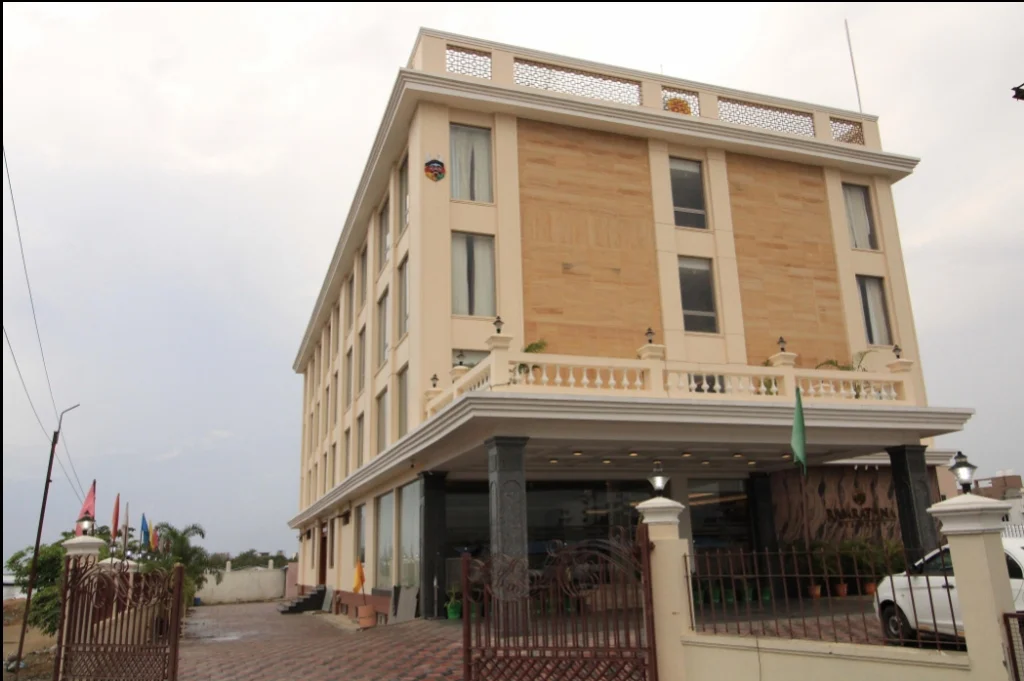 Exterior facade and entrance of Ramaratna Residency in Madurai