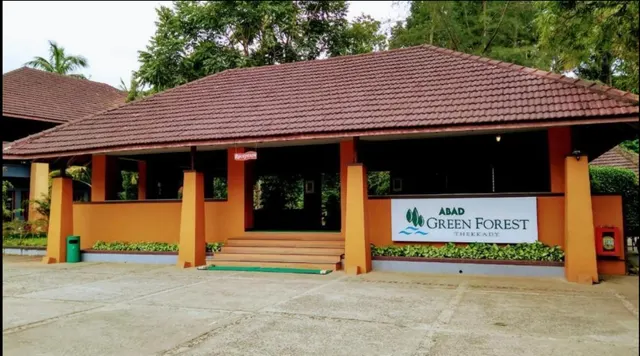 ABAD Green Forest Resort exterior facade in Thekkady